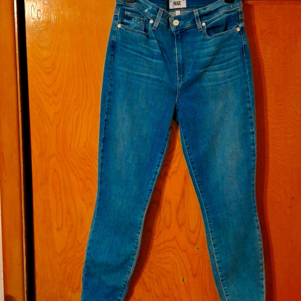 New Paige Jean size 31 FROM BLOOMINGDALES 💕💞💔